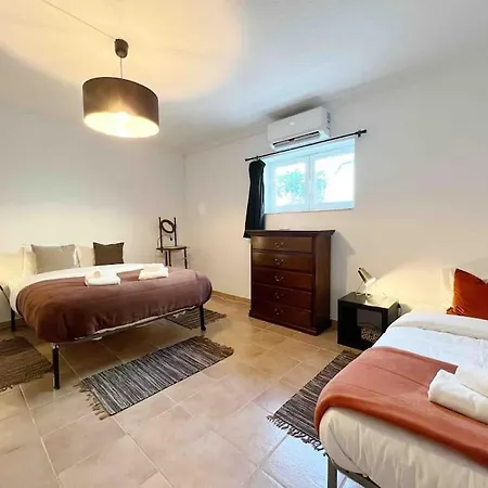 Toca Do Lobo House Peaceful Into The Nature * Charneca (Setubal)